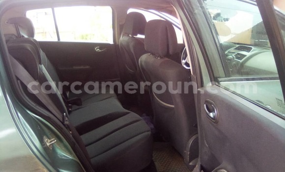 Acheter Occasion Voiture Renault Megane Vert à Yaoundé, Central Cameroon Acheter Occasion Voiture Renault Megane Vert à Yaoundé, Central Cameroon