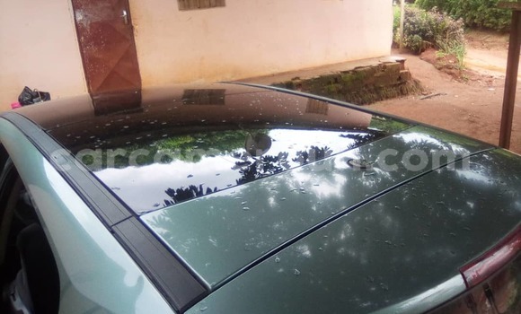 Acheter Occasion Voiture Renault Megane Vert à Yaoundé, Central Cameroon Acheter Occasion Voiture Renault Megane Vert à Yaoundé, Central Cameroon