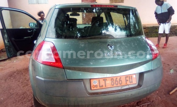 Acheter Occasion Voiture Renault Megane Vert à Yaoundé, Central Cameroon Acheter Occasion Voiture Renault Megane Vert à Yaoundé, Central Cameroon
