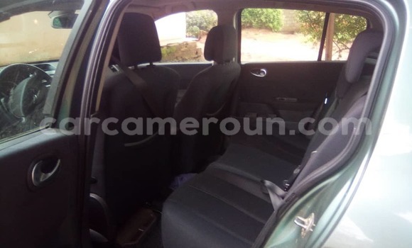 Acheter Occasion Voiture Renault Megane Vert à Yaoundé, Central Cameroon Acheter Occasion Voiture Renault Megane Vert à Yaoundé, Central Cameroon
