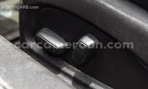 Acheter Import Voiture Chevrolet Camaro Rouge à Import - Dubai, Adamawa Acheter Import Voiture Chevrolet Camaro Rouge à Import - Dubai, Adamawa