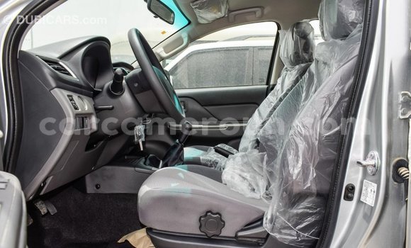 Acheter Import Voiture Mitsubishi L200 Autre à Import - Dubai, Adamawa Acheter Import Voiture Mitsubishi L200 Autre à Import - Dubai, Adamawa