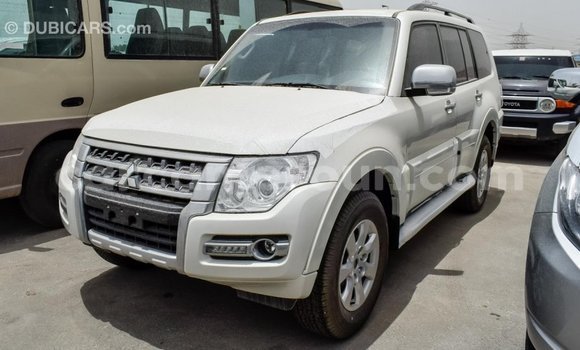 Buy Import Mitsubishi Pajero White Car in Import - Dubai in Adamawa Buy Import Mitsubishi Pajero White Car in Import - Dubai in Adamawa