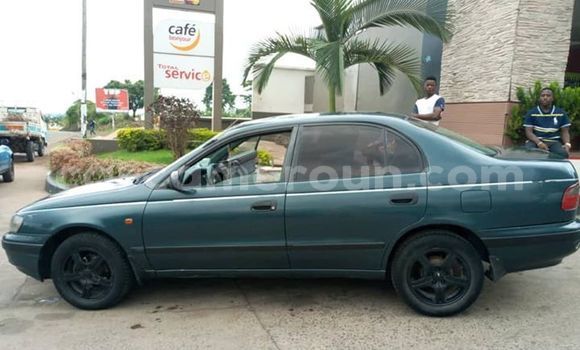 Acheter Occasion Voiture Toyota Carina E Vert à Douala, Littoral Cameroon Acheter Occasion Voiture Toyota Carina E Vert à Douala, Littoral Cameroon
