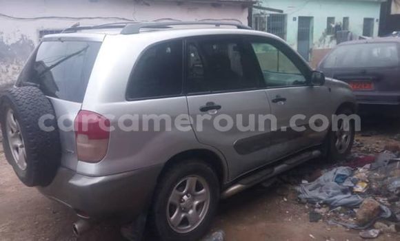 Acheter Occasion Voiture Toyota RAV4 Gris à Douala, Littoral Cameroon Acheter Occasion Voiture Toyota RAV4 Gris à Douala, Littoral Cameroon