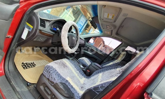 Acheter Occasion Voiture Hyundai Santa Fe Rouge à Douala, Littoral Cameroon Acheter Occasion Voiture Hyundai Santa Fe Rouge à Douala, Littoral Cameroon