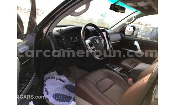 Acheter Import Voiture Toyota Land Cruiser Noir à Import - Dubai, Adamawa Acheter Import Voiture Toyota Land Cruiser Noir à Import - Dubai, Adamawa
