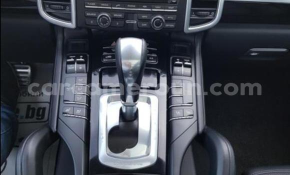 Sayi Na hannu Porsche Cayenne Sauran Mota in Yaounde a Babban Kamaru Sayi Na hannu Porsche Cayenne Sauran Mota in Yaounde a Babban Kamaru