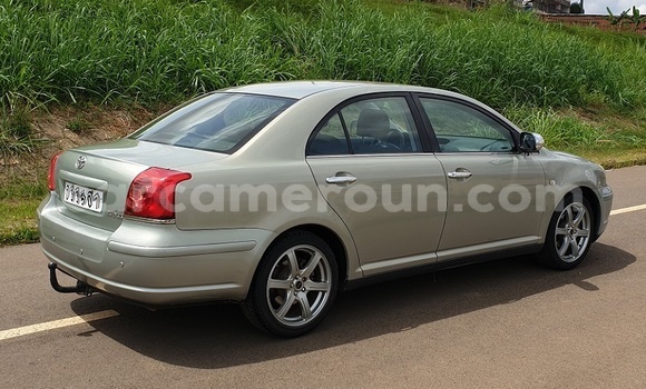 Acheter Import Voiture Toyota Avensis Gris à Yaoundé, Central Cameroon Acheter Import Voiture Toyota Avensis Gris à Yaoundé, Central Cameroon