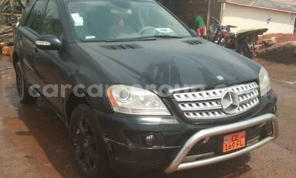 Acheter Occasion Voiture Mercedes‒Benz ML–Class Noir à Yaoundé, Central Cameroon Acheter Occasion Voiture Mercedes‒Benz ML–Class Noir à Yaoundé, Central Cameroon