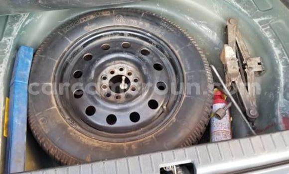 Acheter Occasion Voiture Toyota Corolla Bleu à Yaoundé, Central Cameroon Acheter Occasion Voiture Toyota Corolla Bleu à Yaoundé, Central Cameroon