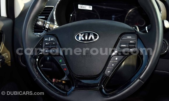 Acheter Import Voiture Kia Cerato Blanc à Import - Dubai, Adamawa Acheter Import Voiture Kia Cerato Blanc à Import - Dubai, Adamawa