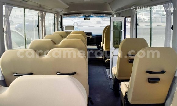 Acheter Import Voiture Toyota Coaster Blanc à Import - Dubai, Adamawa Acheter Import Voiture Toyota Coaster Blanc à Import - Dubai, Adamawa