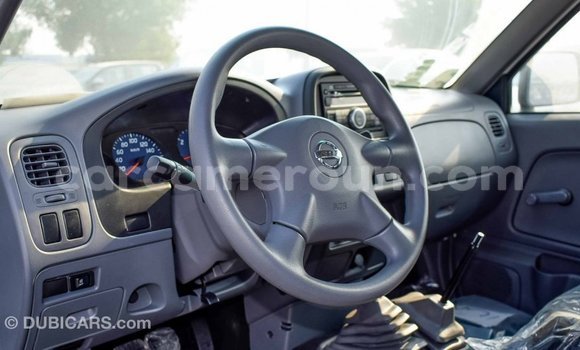 Sayi Imported Nissan NP 300 White Mota in Import - Dubai a Adamawa Sayi Imported Nissan NP 300 White Mota in Import - Dubai a Adamawa