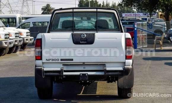 Sayi Imported Nissan NP 300 White Mota in Import - Dubai a Adamawa Sayi Imported Nissan NP 300 White Mota in Import - Dubai a Adamawa