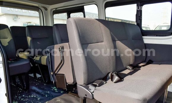 Sayi Imported Toyota Hiace White Mota in Import - Dubai a Adamawa Sayi Imported Toyota Hiace White Mota in Import - Dubai a Adamawa