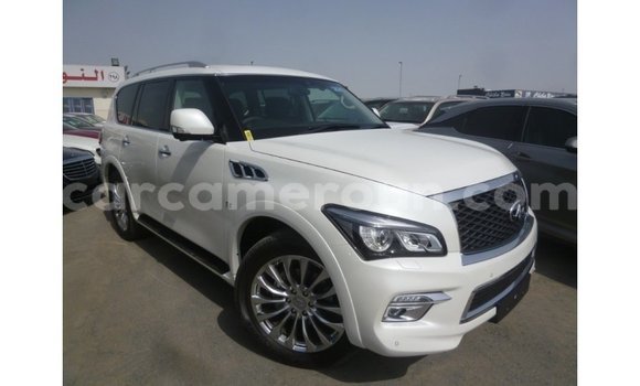 Acheter Import Voiture Infiniti Q Blanc à Import - Dubai, Adamawa