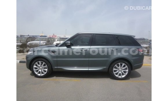 Acheter Import Voiture Land Rover Range Rover Vert à Import - Dubai, Adamawa Acheter Import Voiture Land Rover Range Rover Vert à Import - Dubai, Adamawa