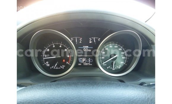 Sayi Imported Toyota Land Cruiser White Mota in Import - Dubai a Adamawa Sayi Imported Toyota Land Cruiser White Mota in Import - Dubai a Adamawa