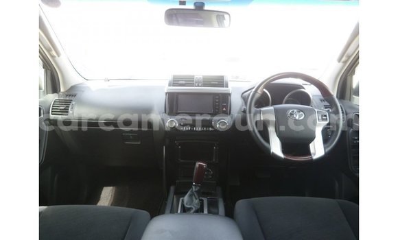 Acheter Import Voiture Toyota Prado Blanc à Import - Dubai, Adamawa Acheter Import Voiture Toyota Prado Blanc à Import - Dubai, Adamawa
