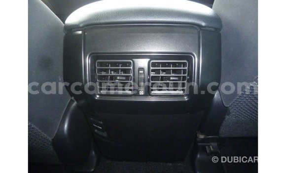 Acheter Import Voiture Toyota Prado Blanc à Import - Dubai, Adamawa Acheter Import Voiture Toyota Prado Blanc à Import - Dubai, Adamawa