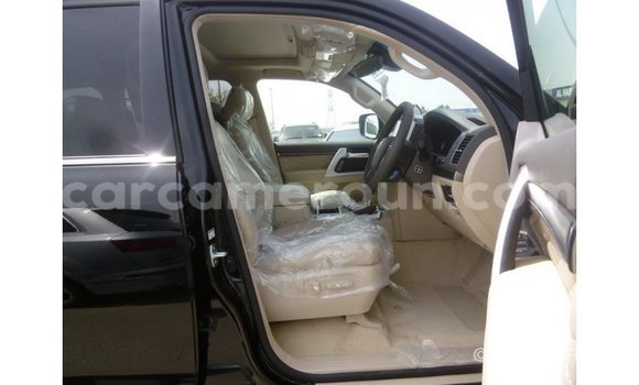 Acheter Import Voiture Toyota Land Cruiser Noir à Import - Dubai, Adamawa Acheter Import Voiture Toyota Land Cruiser Noir à Import - Dubai, Adamawa