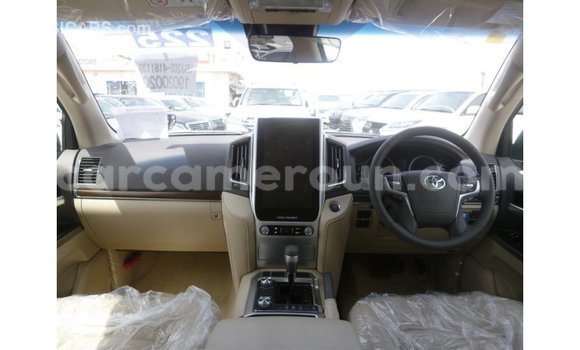 Acheter Import Voiture Toyota Land Cruiser Noir à Import - Dubai, Adamawa Acheter Import Voiture Toyota Land Cruiser Noir à Import - Dubai, Adamawa