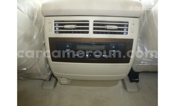 Acheter Import Voiture Toyota Land Cruiser Noir à Import - Dubai, Adamawa Acheter Import Voiture Toyota Land Cruiser Noir à Import - Dubai, Adamawa