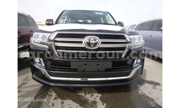 Acheter Import Voiture Toyota Land Cruiser Noir à Import - Dubai, Adamawa Acheter Import Voiture Toyota Land Cruiser Noir à Import - Dubai, Adamawa