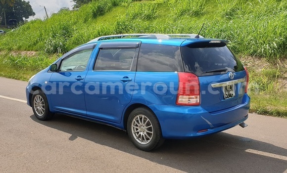 Acheter Import Voiture Toyota Wish Bleu à Yaoundé, Central Cameroon Acheter Import Voiture Toyota Wish Bleu à Yaoundé, Central Cameroon