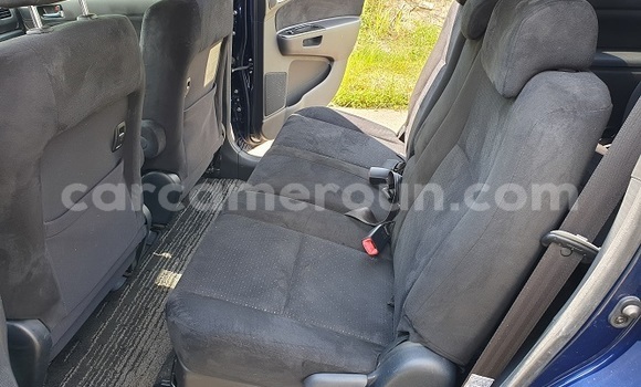 Acheter Import Voiture Toyota Wish Bleu à Yaoundé, Central Cameroon Acheter Import Voiture Toyota Wish Bleu à Yaoundé, Central Cameroon