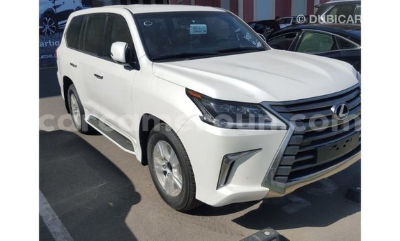 Sayi Imported Lexus LX White Mota in Import - Dubai a Adamawa Sayi Imported Lexus LX White Mota in Import - Dubai a Adamawa