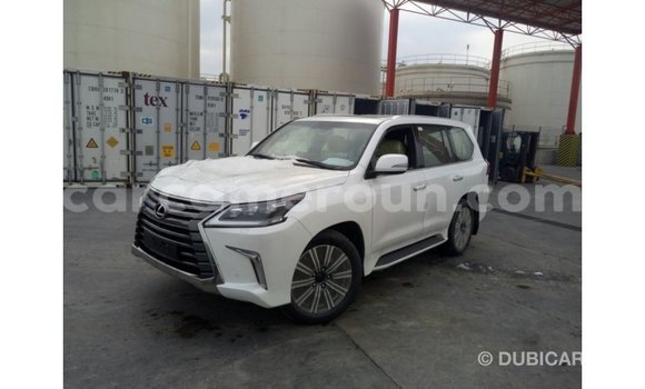 Sayi Imported Lexus LX White Mota in Import - Dubai a Adamawa Sayi Imported Lexus LX White Mota in Import - Dubai a Adamawa