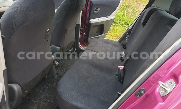 Acheter Import Voiture Toyota Yaris Blanc à Yaoundé, Central Cameroon Acheter Import Voiture Toyota Yaris Blanc à Yaoundé, Central Cameroon