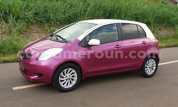 Acheter Import Voiture Toyota Yaris Blanc à Yaoundé, Central Cameroon Acheter Import Voiture Toyota Yaris Blanc à Yaoundé, Central Cameroon