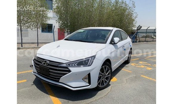 Sayi Imported Hyundai Elantra White Mota in Import - Dubai a Adamawa Sayi Imported Hyundai Elantra White Mota in Import - Dubai a Adamawa