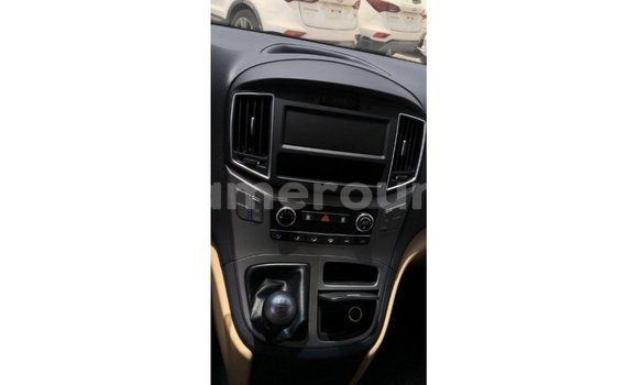 Sayi Imported Hyundai Accent White Mota in Import - Dubai a Adamawa Sayi Imported Hyundai Accent White Mota in Import - Dubai a Adamawa