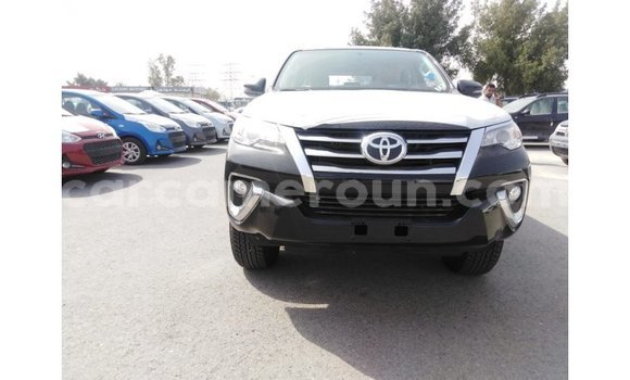 Sayi Imported Toyota Fortuner Black Mota in Import - Dubai a Adamawa Sayi Imported Toyota Fortuner Black Mota in Import - Dubai a Adamawa