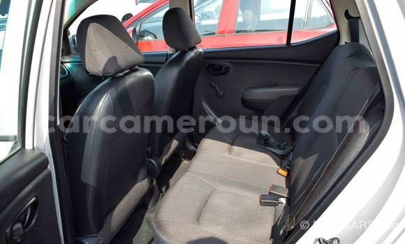 Acheter Import Voiture Hyundai i10 Autre à Import - Dubai, Adamawa Acheter Import Voiture Hyundai i10 Autre à Import - Dubai, Adamawa