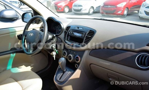 Acheter Import Voiture Hyundai i10 Beige à Import - Dubai, Adamawa Acheter Import Voiture Hyundai i10 Beige à Import - Dubai, Adamawa