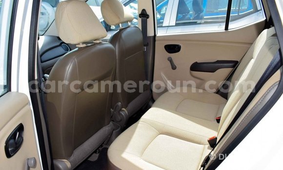Acheter Import Voiture Hyundai i10 Blanc à Import - Dubai, Adamawa Acheter Import Voiture Hyundai i10 Blanc à Import - Dubai, Adamawa