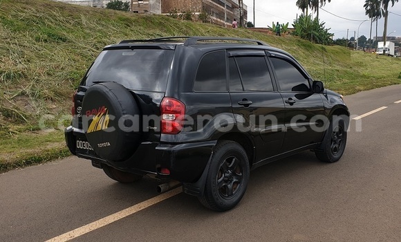 Acheter Import Voiture Toyota RAV4 Noir à Yaoundé, Central Cameroon Acheter Import Voiture Toyota RAV4 Noir à Yaoundé, Central Cameroon