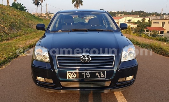 Acheter Import Voiture Toyota Avensis Bleu à Yaoundé, Central Cameroon Acheter Import Voiture Toyota Avensis Bleu à Yaoundé, Central Cameroon