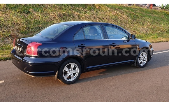 Acheter Import Voiture Toyota Avensis Bleu à Yaoundé, Central Cameroon Acheter Import Voiture Toyota Avensis Bleu à Yaoundé, Central Cameroon