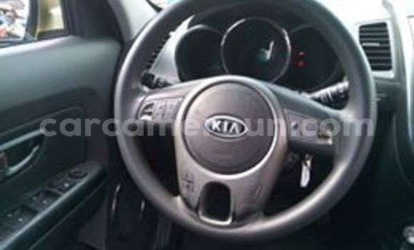 Acheter Occasion Voiture Kia Soul Vert à Yaoundé, Central Cameroon Acheter Occasion Voiture Kia Soul Vert à Yaoundé, Central Cameroon