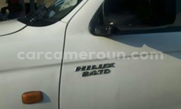 Acheter Occasion Voiture Toyota Hilux Blanc à Douala, Littoral Cameroon Acheter Occasion Voiture Toyota Hilux Blanc à Douala, Littoral Cameroon