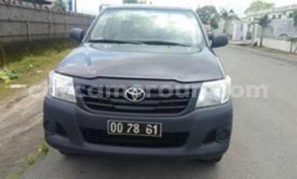 Acheter Occasion Voiture Toyota Hilux Noir à Douala, Littoral Cameroon Acheter Occasion Voiture Toyota Hilux Noir à Douala, Littoral Cameroon
