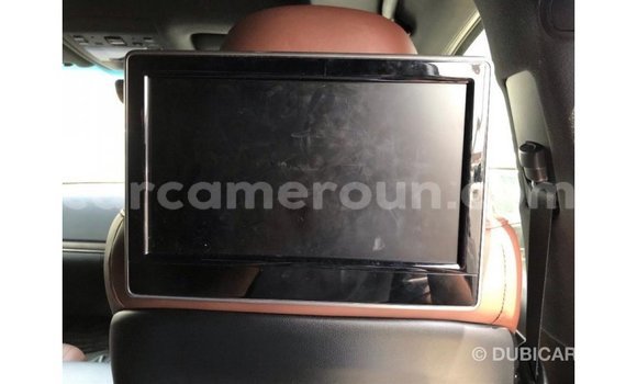 Acheter Import Voiture Toyota Land Cruiser Blanc à Import - Dubai, Adamawa Acheter Import Voiture Toyota Land Cruiser Blanc à Import - Dubai, Adamawa