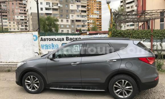 Sayi Na hannu Hyundai Santa Fe Sauran Mota in Yaounde a Babban Kamaru Sayi Na hannu Hyundai Santa Fe Sauran Mota in Yaounde a Babban Kamaru