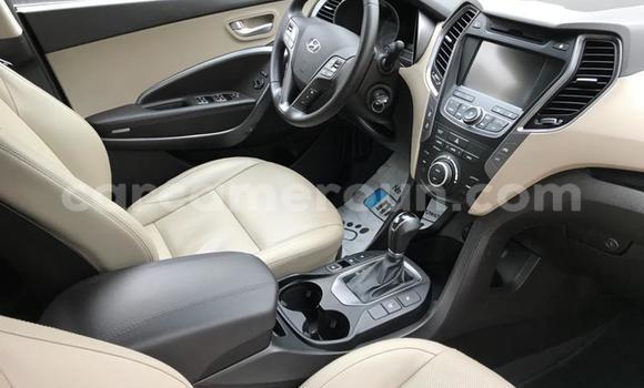 Sayi Na hannu Hyundai Santa Fe Sauran Mota in Yaounde a Babban Kamaru Sayi Na hannu Hyundai Santa Fe Sauran Mota in Yaounde a Babban Kamaru